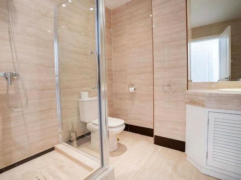 3 bedroom Apartment for rent in Marbella with pool garage - € 3,800 (Ref: 9192032)