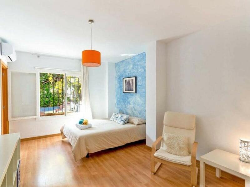 4 makuuhuone Huvila vuokrattavana paikassa Marbella mukana uima-altaan 
autotalli - 5 900 € (Ref: 9193556)