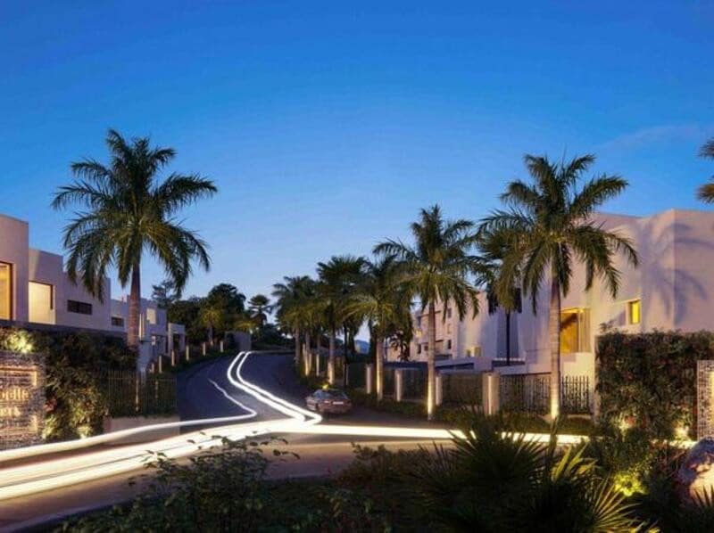 3 soverom Penthouse til salgs i Marbella med svømmebasseng garasje - € 1 980 000 (Ref: 9200246)