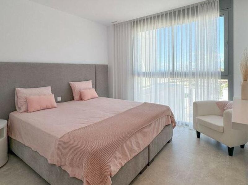 3 Zimmer Penthouse zu verkaufen in Marbella mit Pool Garage - 1.850.000 € (Ref: 9200246)