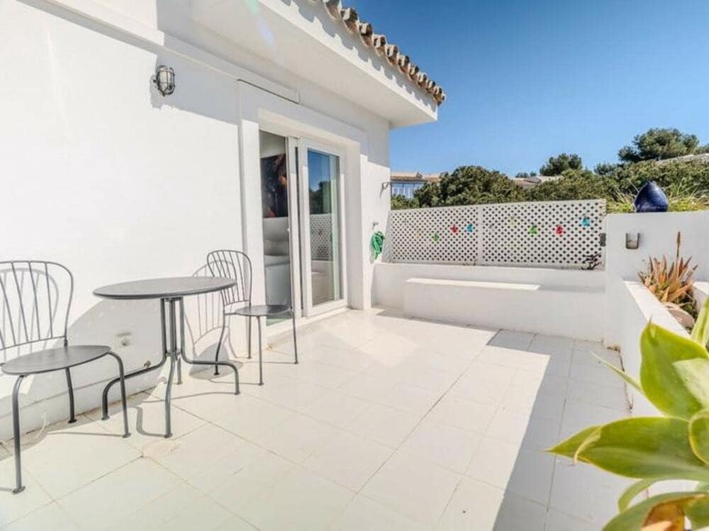 2 soverom Penthouse til salgs i Riviera del Sol med svømmebasseng garasje - € 345 000 (Ref: 9208052)