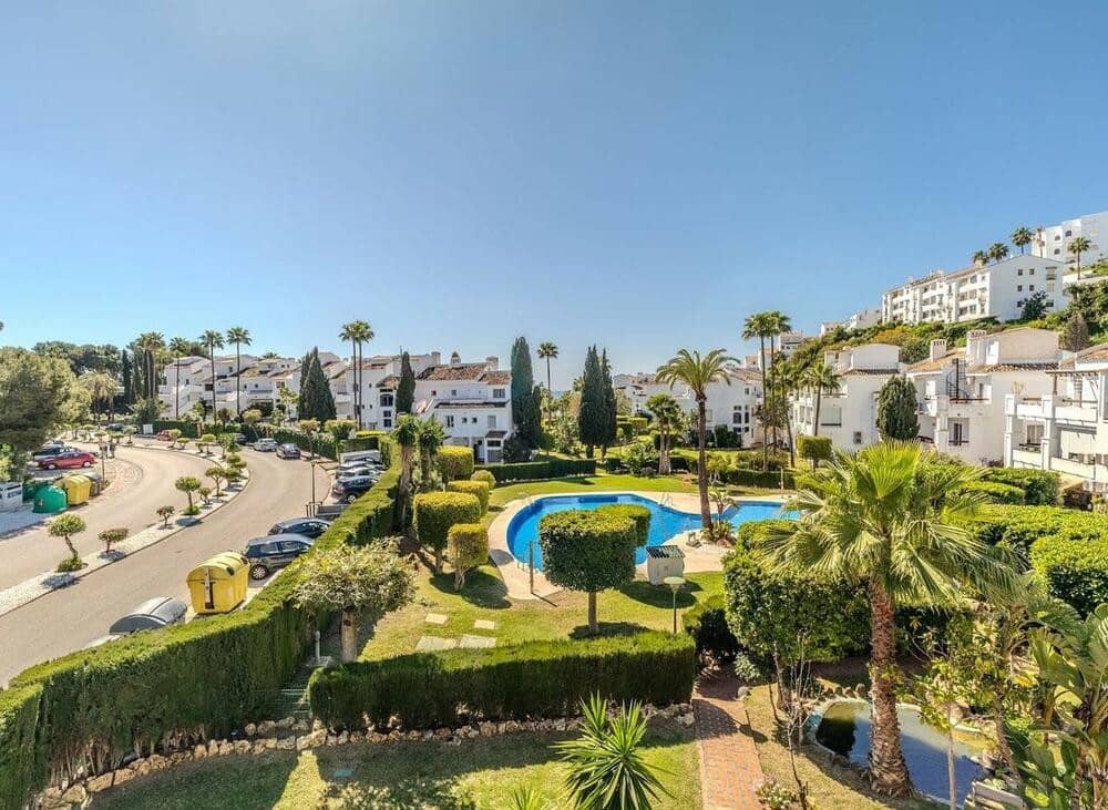 2 soverom Penthouse til salgs i Riviera del Sol med svømmebasseng garasje - € 345 000 (Ref: 9208052)