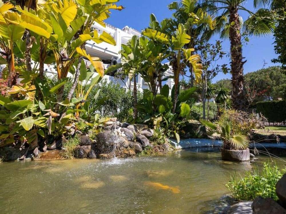 2 soverom Penthouse til salgs i Riviera del Sol med svømmebasseng garasje - € 345 000 (Ref: 9208052)