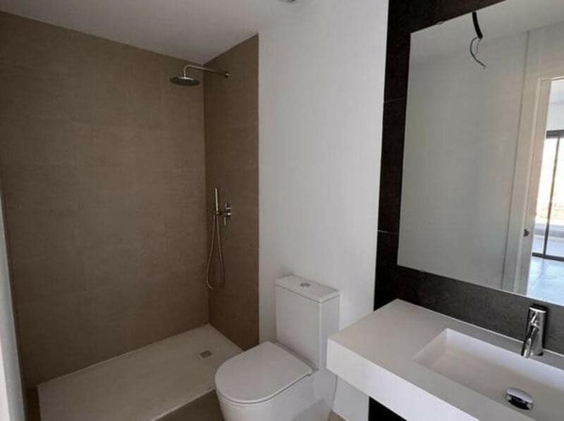 3 sypialnia Dom blizniak do wynajęcia w El Paraiso z basenem garażem - 5 000 € (Ref: 9208053)