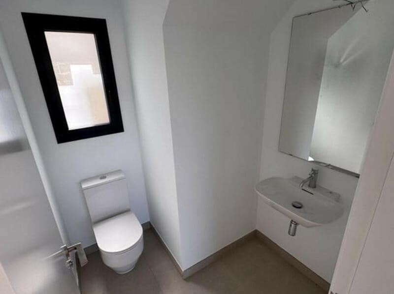 3 sypialnia Dom blizniak do wynajęcia w El Paraiso z basenem garażem - 5 000 € (Ref: 9208053)