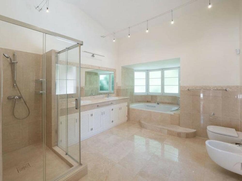 8 slaapkamer Villa te koop in Los Arqueros met zwembad garage - € 5.995.000 (Ref: 9211748)