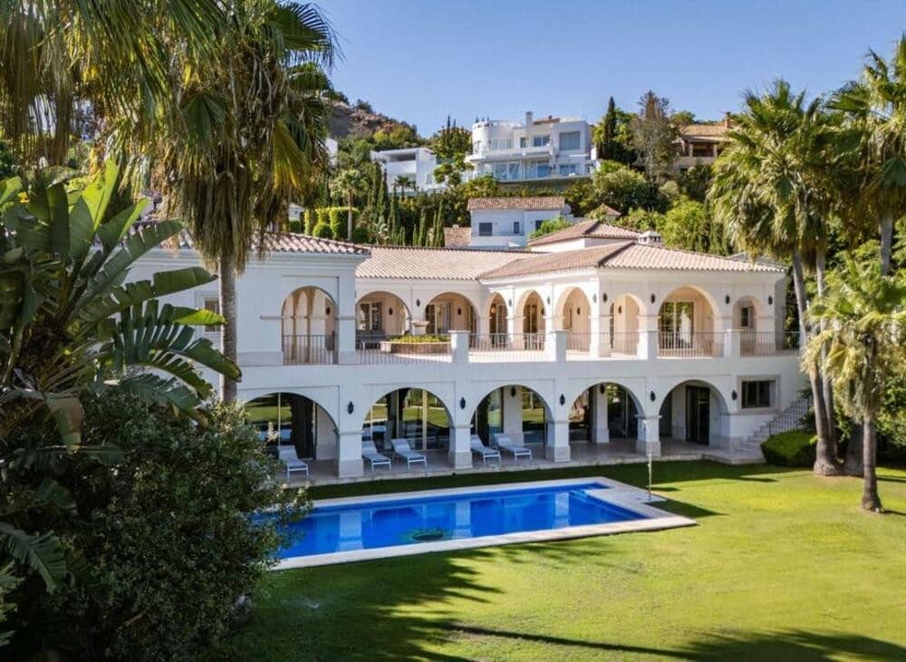8 slaapkamer Villa te koop in Los Arqueros met zwembad garage - € 5.995.000 (Ref: 9211748)