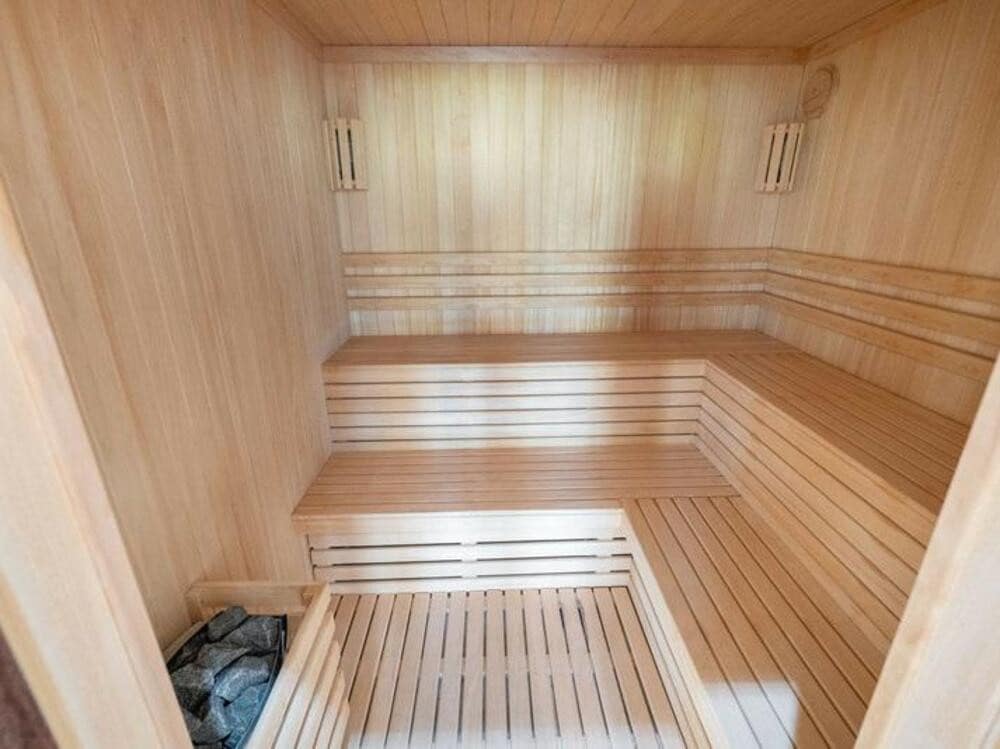 8 slaapkamer Villa te koop in Los Arqueros met zwembad garage - € 5.995.000 (Ref: 9211748)