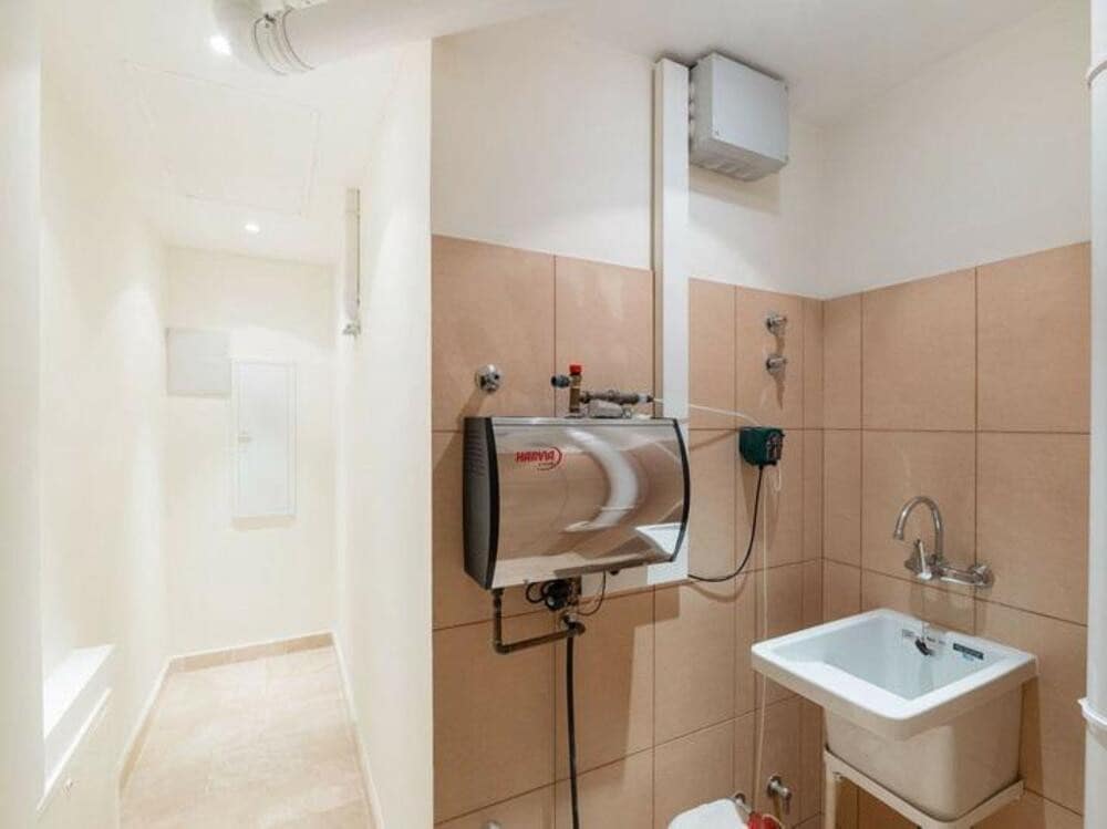 8 slaapkamer Villa te koop in Los Arqueros met zwembad garage - € 5.995.000 (Ref: 9211748)