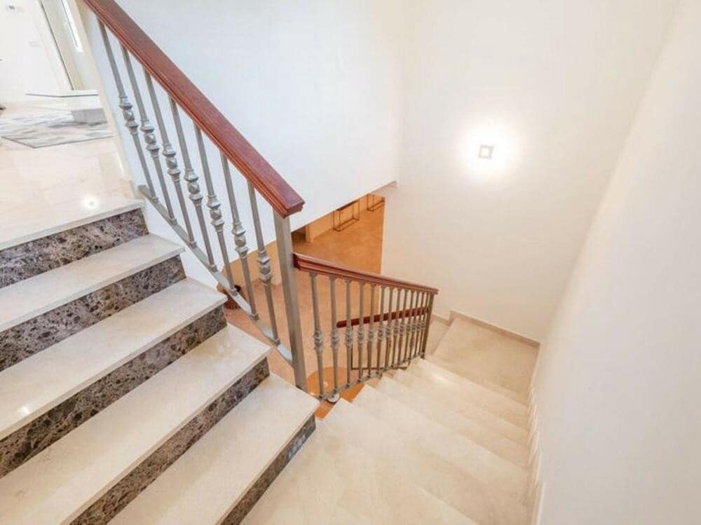 8 slaapkamer Villa te koop in Los Arqueros met zwembad garage - € 5.995.000 (Ref: 9211748)