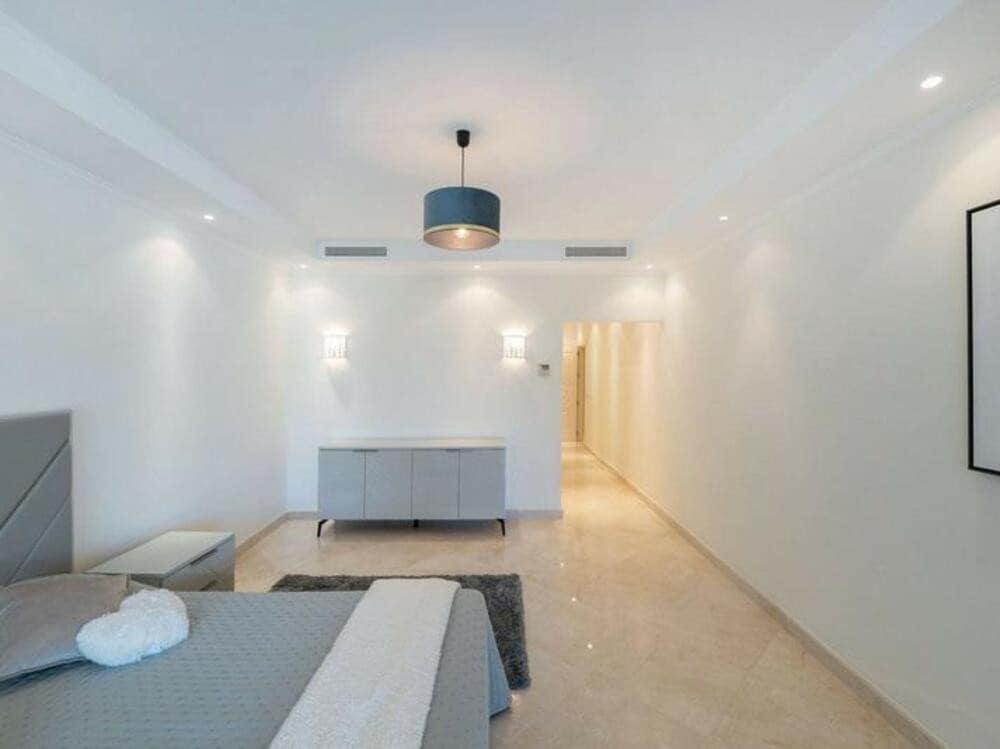 8 soveværelse Villa til leje i Los Arqueros med swimmingpool garage - € 20.000 (Ref: 9211749)