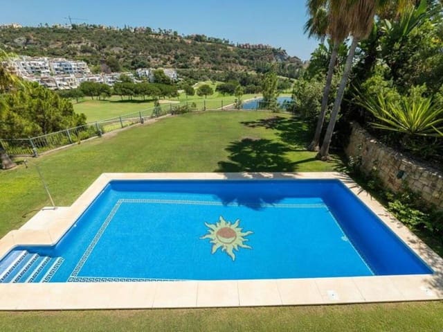 8 bedroom Villa for rent in Los Arqueros, Benahavís with pool garage - € 20,000 (Ref: 9211749)