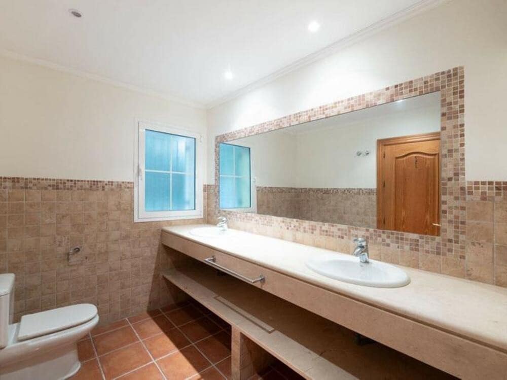 8 soveværelse Villa til leje i Los Arqueros med swimmingpool garage - € 20.000 (Ref: 9211749)