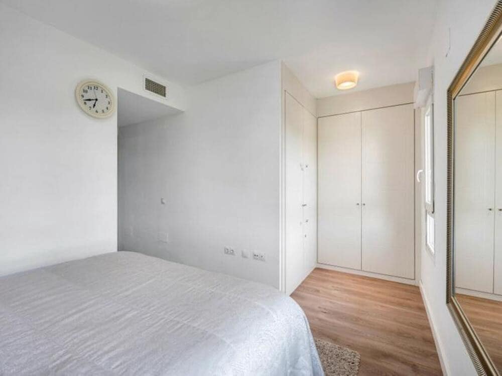 3 quarto Apartamento para arrendar em Marbella com piscina garagem - 2 500 € (Ref: 9228298)