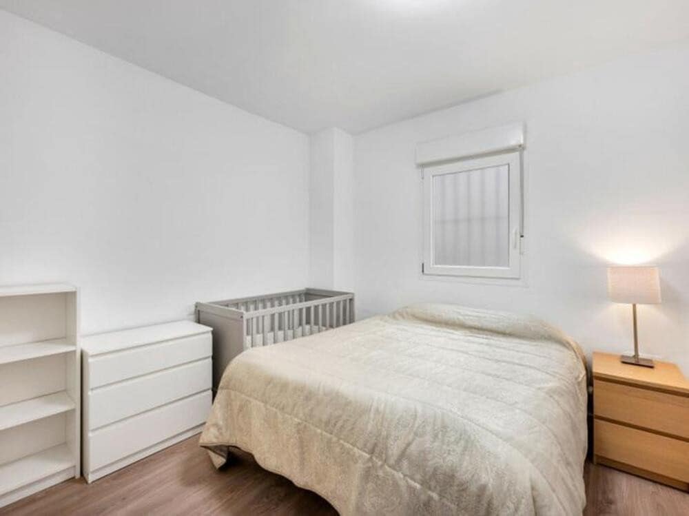 3 quarto Apartamento para arrendar em Marbella com piscina garagem - 2 500 € (Ref: 9228298)