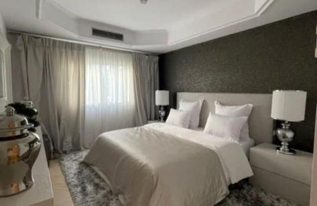 3 camera da letto Appartamento da affittare in Lomas De Marbella, Marbella con piscina garage - 5.000 € (Rif: 9232144)