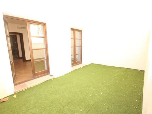 4 makuuhuone Paritalo vuokrattavana paikassa Benahavís pueblo, Benahavís mukana uima-altaan 
autotalli - 2 700 € (Ref: 9232148)