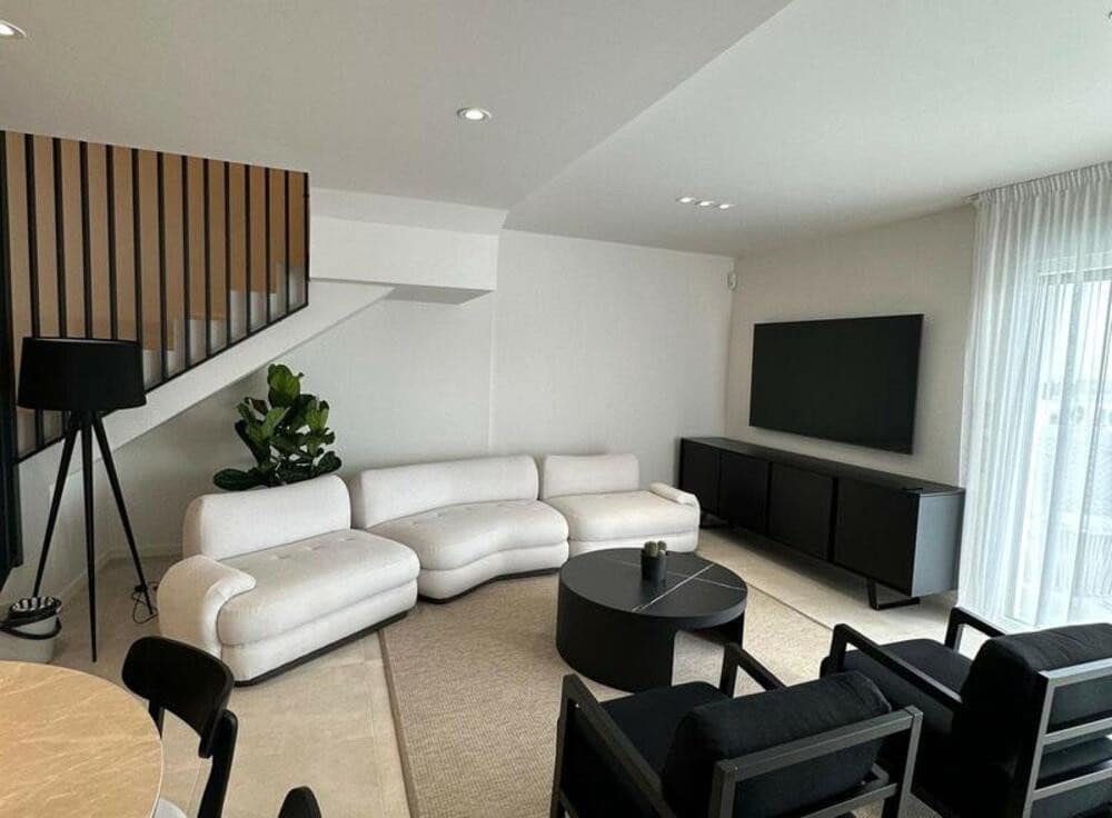 3 makuuhuone Omakotitalo vuokrattavana paikassa Mijas Costa mukana uima-altaan 
autotalli - 3 600 € (Ref: 9232151)