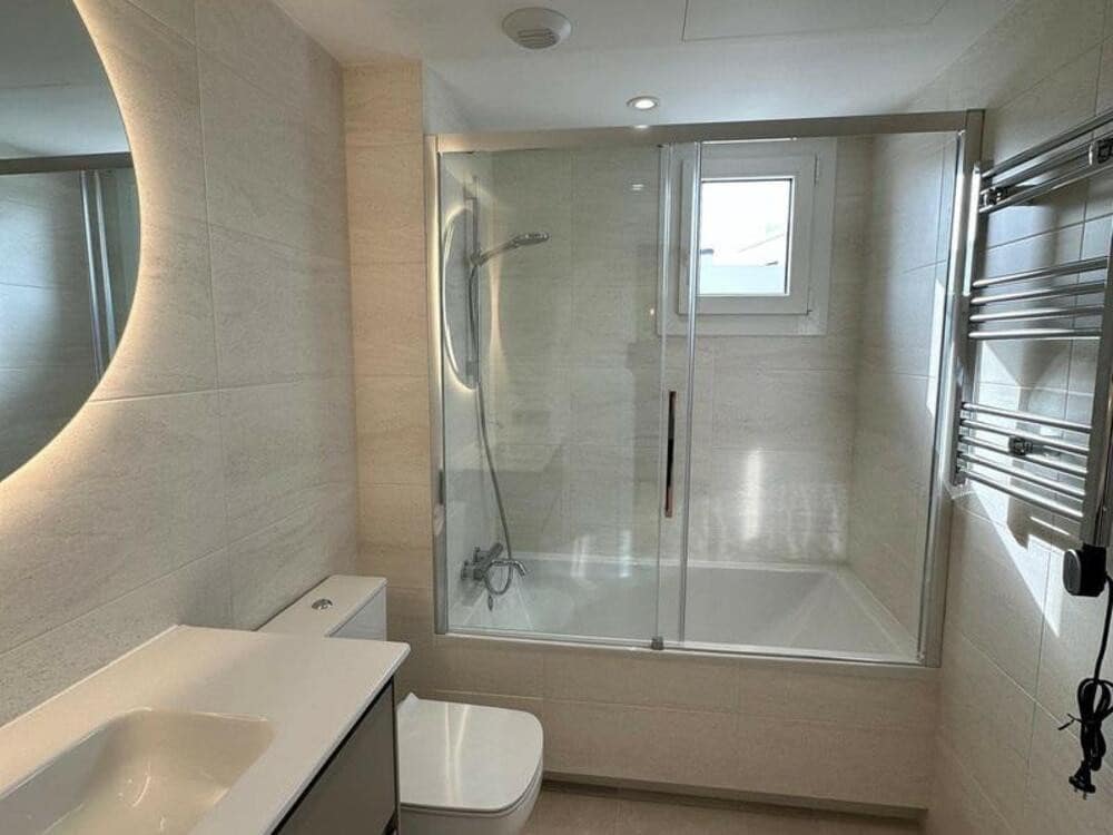 3 makuuhuone Omakotitalo vuokrattavana paikassa Mijas Costa mukana uima-altaan 
autotalli - 3 600 € (Ref: 9232151)