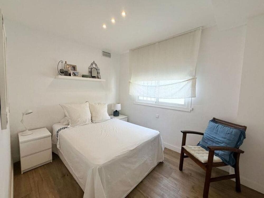 3 soveværelse Lejlighed til leje i La Quinta med swimmingpool garage - € 3.200 (Ref: 9235956)