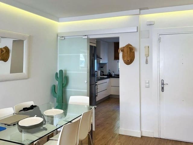 Appartement de 3 chambres à louer à La Quinta, Benahavís avec piscine garage - 3 200 € (Ref: 9235956)