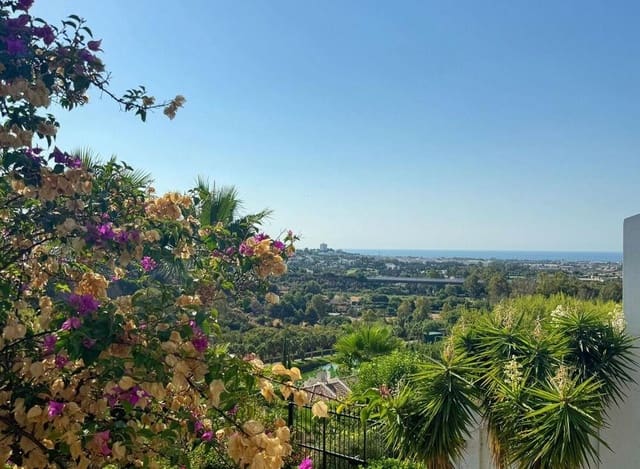 Appartement de 3 chambres à louer à La Quinta, Benahavís avec piscine garage - 3 200 € (Ref: 9235956)