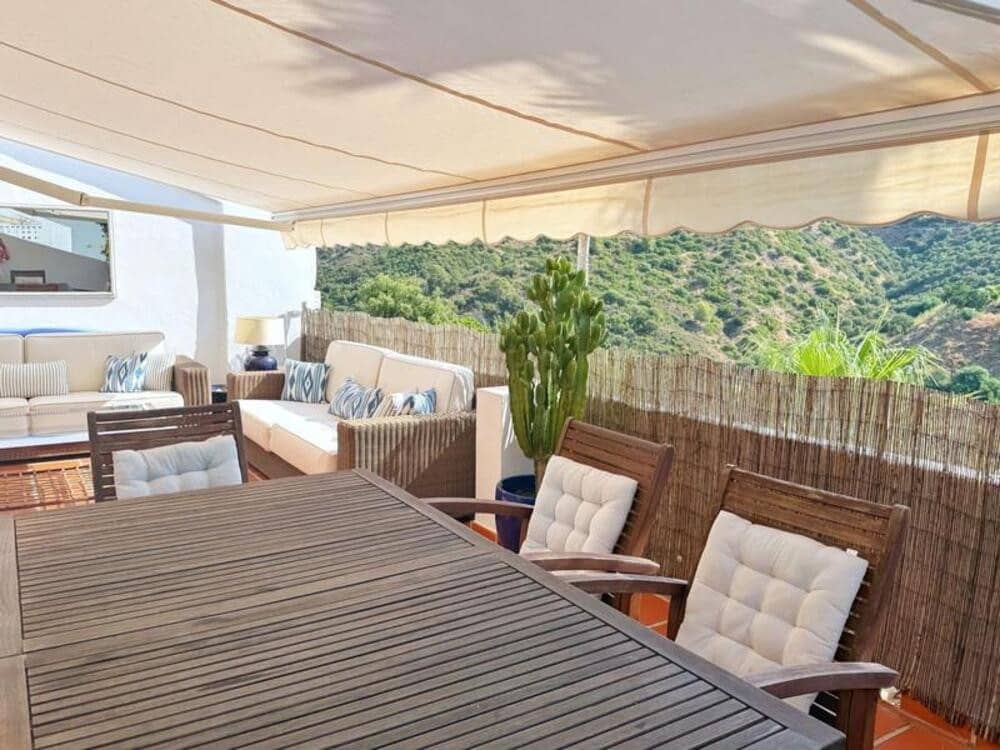 3 soveværelse Lejlighed til leje i La Quinta med swimmingpool garage - € 3.200 (Ref: 9235956)