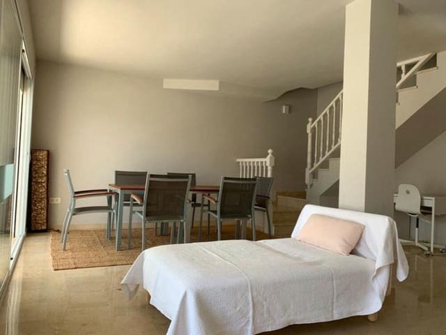 4 quarto Apartamento para venda em Marbesa, Marbella com piscina garagem - 682 500 € (Ref: 9239562)