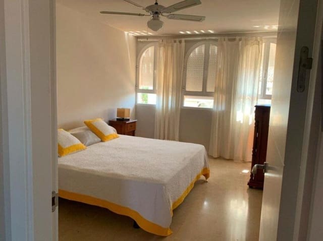 4 quarto Apartamento para venda em Marbesa, Marbella com piscina garagem - 682 500 € (Ref: 9239562)
