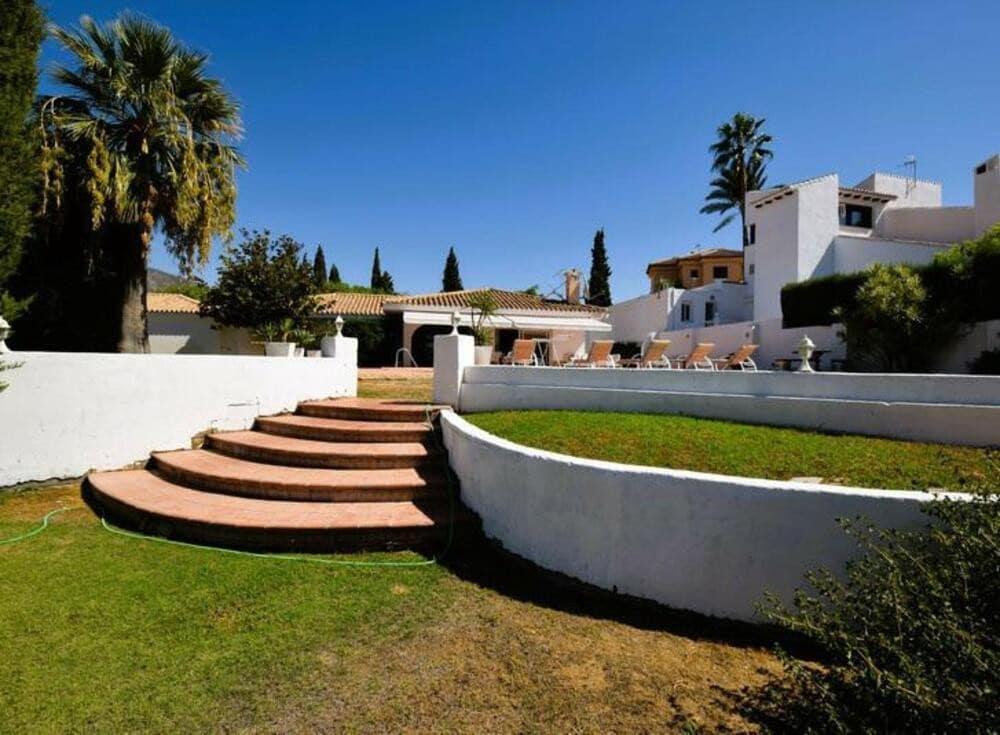 3 chambre Villa/Maison à vendre à Mijas Costa avec piscine garage - 925 000 € (Ref: 9239563)