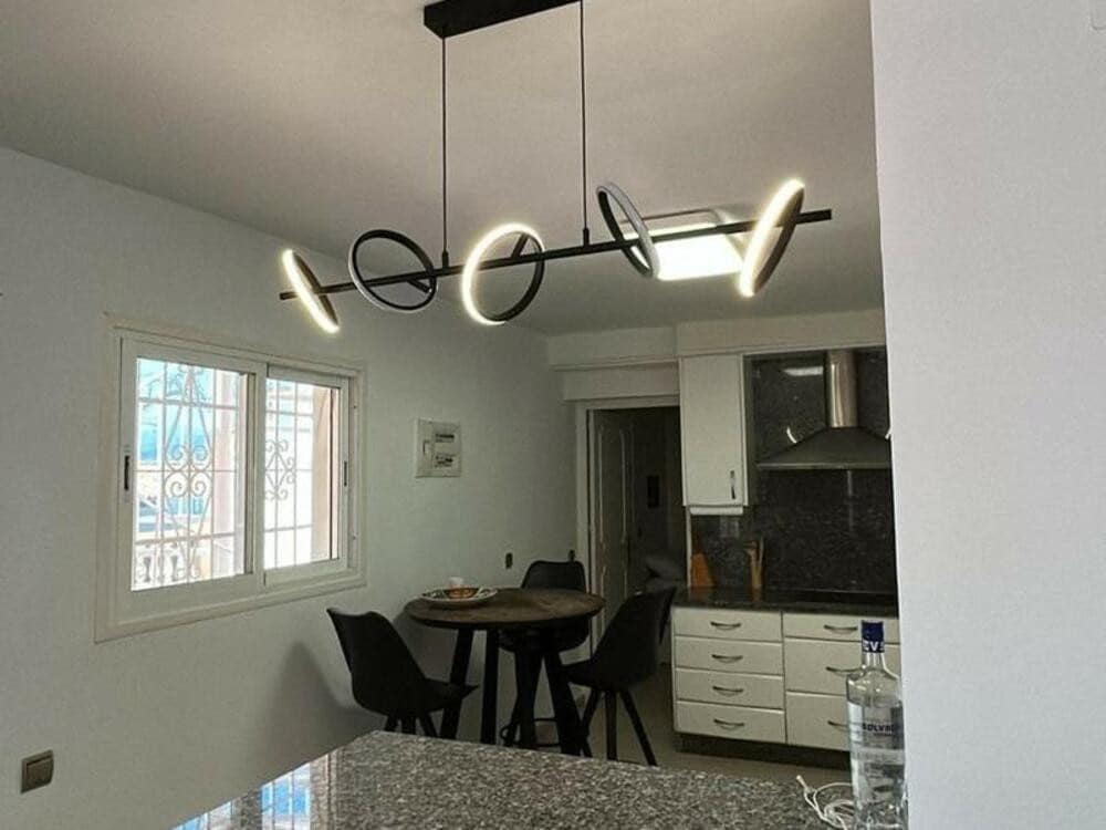 3 soveværelse Villa til salg i Marbella med swimmingpool garage - € 900.000 (Ref: 9242627)