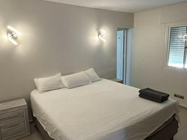 3 slaapkamer Villa te koop in Rodeo Alto - Guadaiza - La Campana, Marbella met zwembad garage - € 900.000 (Ref: 9242627)