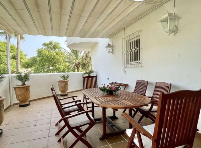 4 bedroom Apartment for rent in Lomas De Marbella, Marbella with pool garage - € 4,100 (Ref: 9246289)