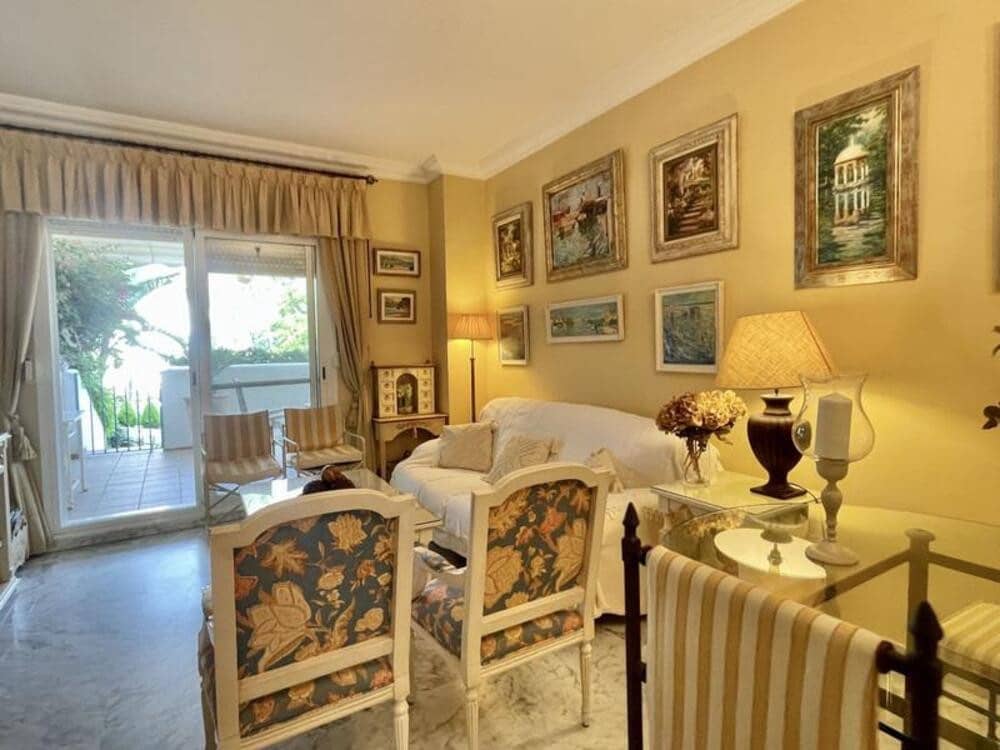 4 soveværelse Lejlighed til leje i Golden Mile med swimmingpool garage - € 4.100 (Ref: 9246289)