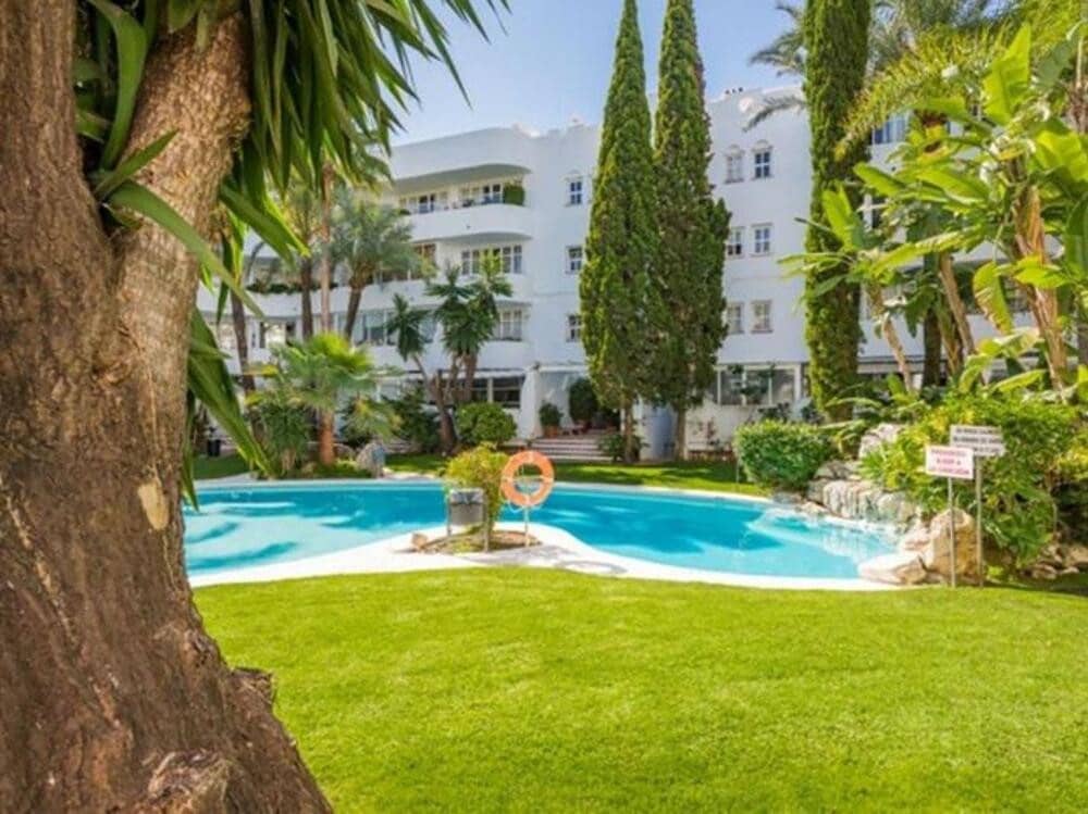 4 soveværelse Lejlighed til leje i Golden Mile med swimmingpool garage - € 4.100 (Ref: 9246289)