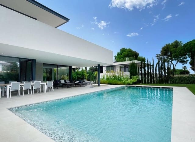 5 soveværelse Villa til salg i Lomas De Marbella, Marbella med swimmingpool garage - € 4.650.000 (Ref: 9246290)