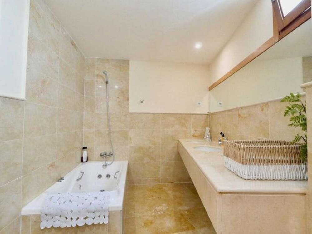 3 soveværelse Penthouse til salg i Marbella med swimmingpool garage - € 649.000 (Ref: 9254621)