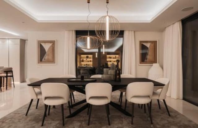 5 Zimmer Villa zu verkaufen in Nagüeles Alto, Marbella mit Pool - 3.950.000 € (Ref: 9256681)