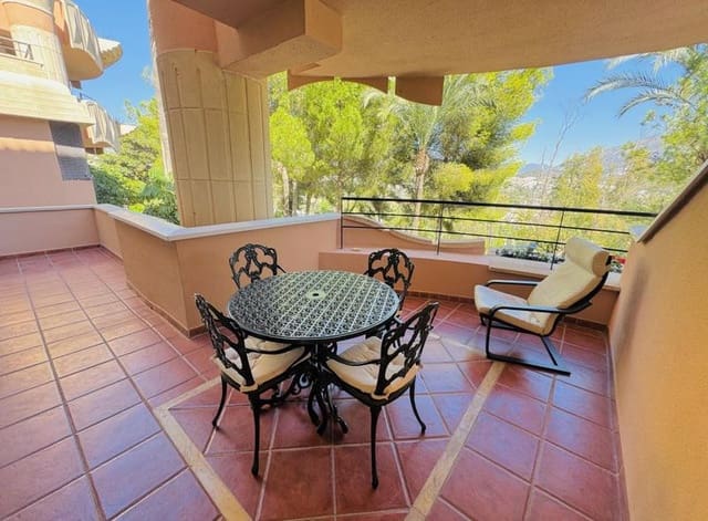 2 slaapkamer Appartement te koop in Los Naranjos, Marbella met zwembad garage - € 525.000 (Ref: 9256682)