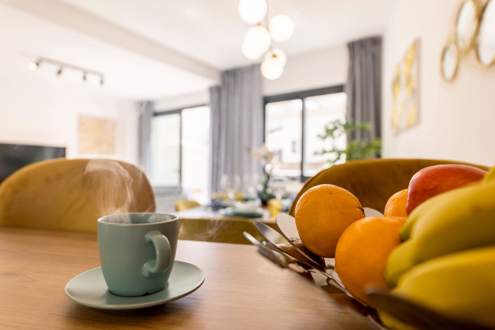 3 soverom Hus til salgs i El Paraiso med svømmebasseng garasje - € 590 000 (Ref: 9262144)