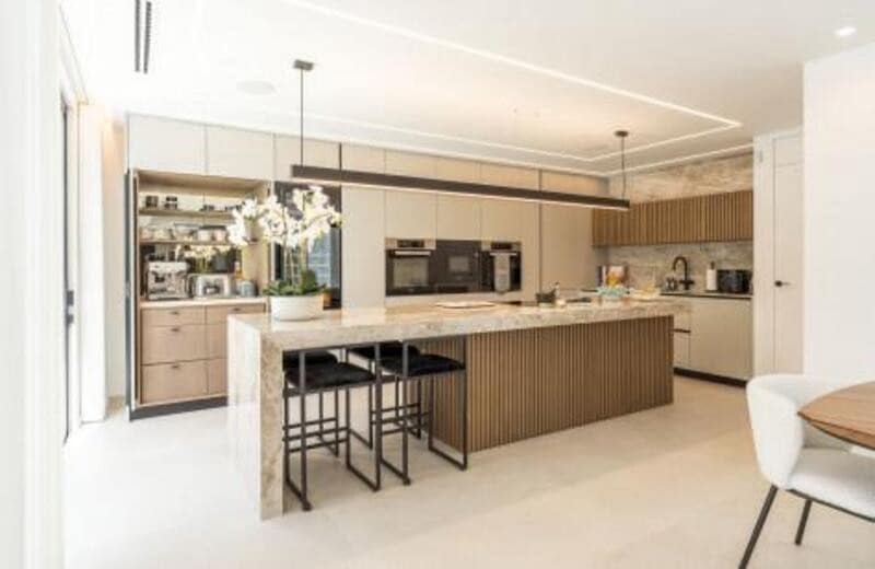 4 quarto Moradia para venda em Marbella com piscina garagem - 3 395 000 € (Ref: 9262147)