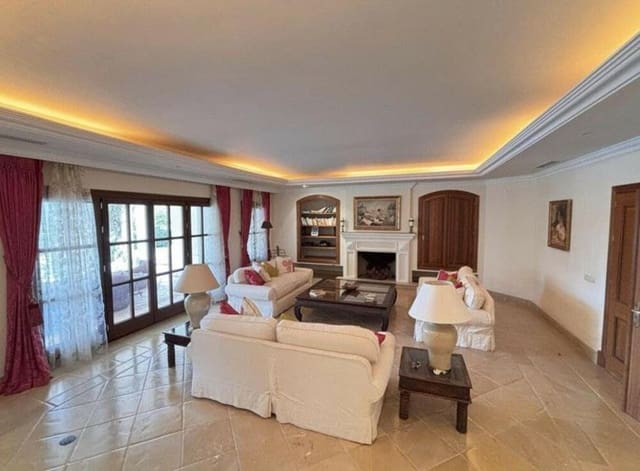 Chalet de 5 habitaciones en La Zagaleta, Benahavís en venta con piscina garaje - 4.850.000 € (Ref: 9263960)