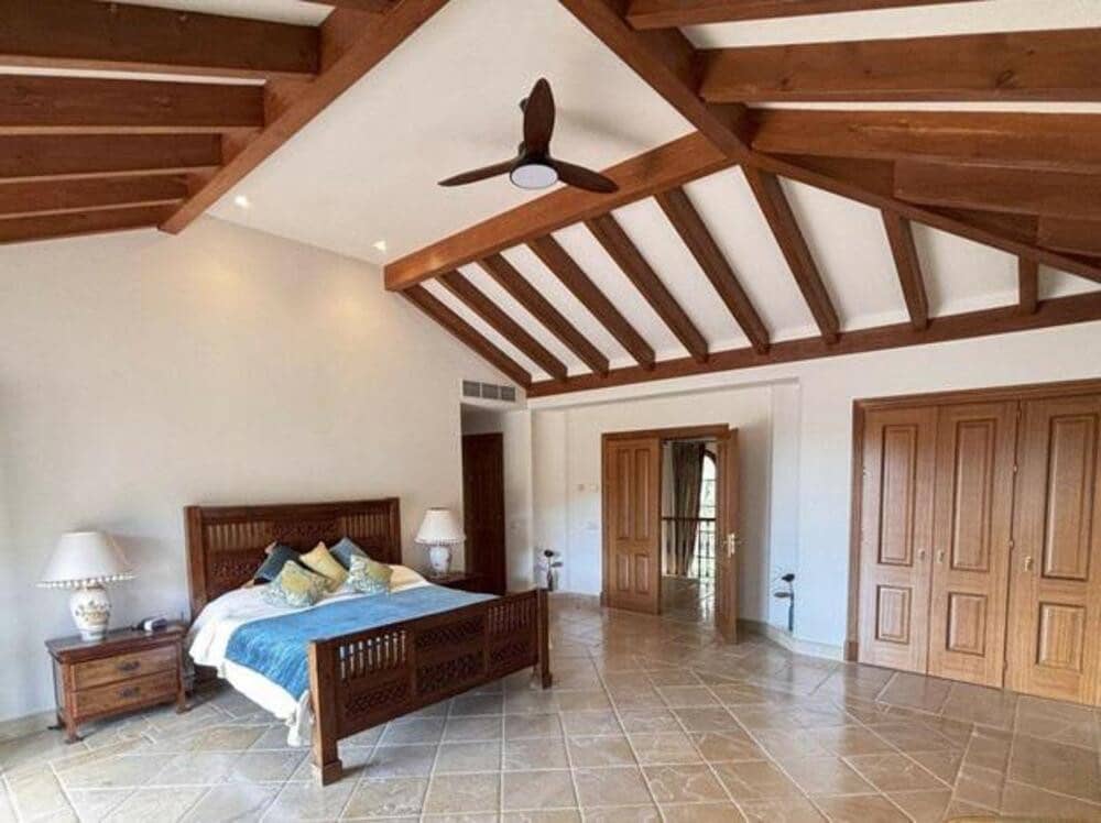 Chalet de 5 habitaciones en La Zagaleta en venta con piscina garaje - 4.850.000 € (Ref: 9263960)