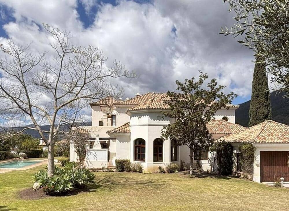 Chalet de 5 habitaciones en La Zagaleta en venta con piscina garaje - 4.850.000 € (Ref: 9263960)