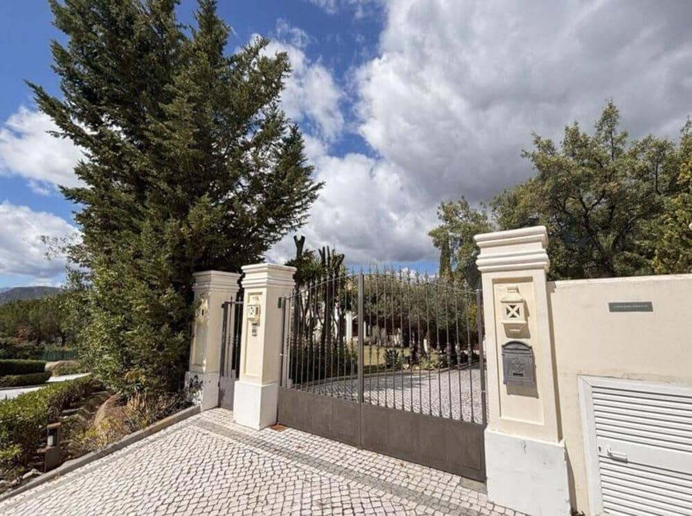 Chalet de 5 habitaciones en La Zagaleta en venta con piscina garaje - 4.850.000 € (Ref: 9263960)