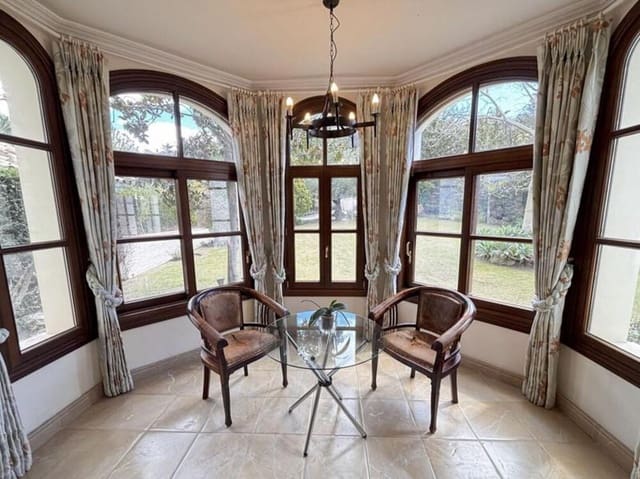 Chalet de 5 habitaciones en La Zagaleta, Benahavís en venta con piscina garaje - 4.850.000 € (Ref: 9263960)