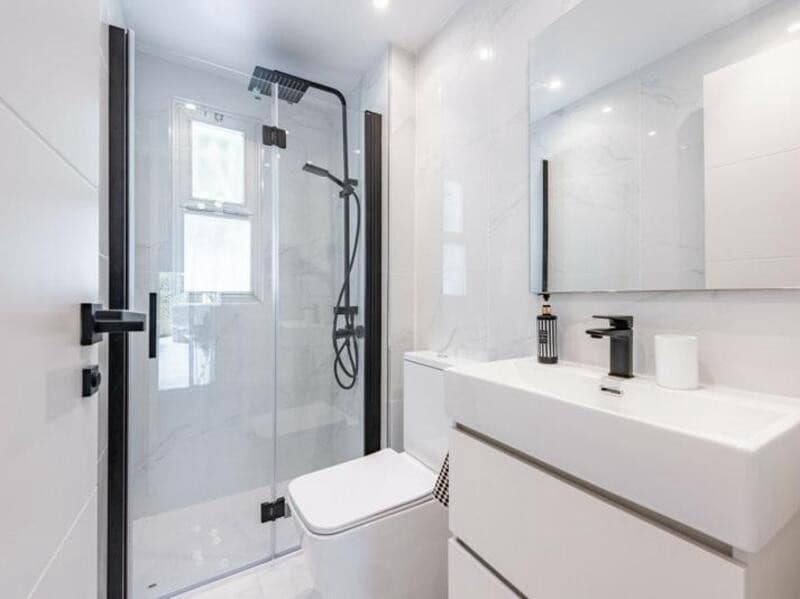 3 makuuhuone Huoneisto myytävänä paikassa Nueva Andalucia mukana uima-altaan 
autotalli - 599 000 € (Ref: 9263965)