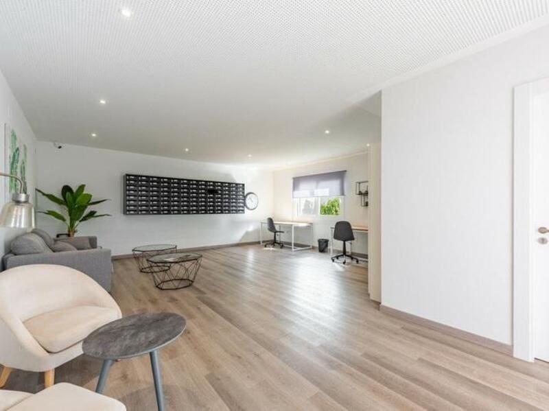 3 makuuhuone Huoneisto myytävänä paikassa Nueva Andalucia mukana uima-altaan 
autotalli - 599 000 € (Ref: 9263965)