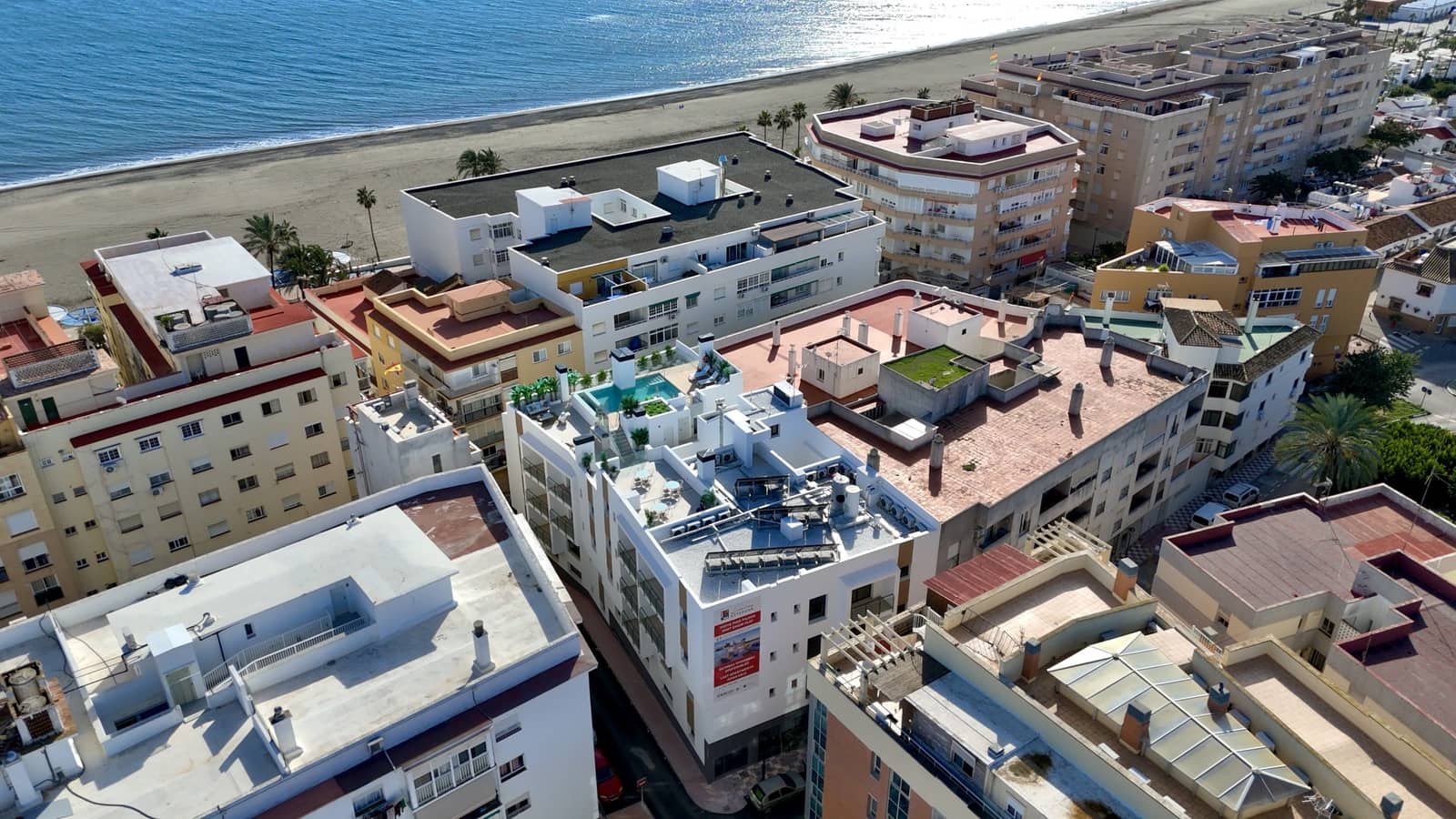 2 soveværelse Lejlighed til salg i Estepona med swimmingpool garage - € 549.000 (Ref: 9269133)