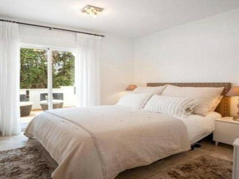 3 bedroom Townhouse for rent in Marbella with pool garage - € 3,150 (Ref: 9269137)